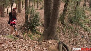 2017-02-20-43913-fiery-hardcore-in-the-woods-flamenco-dancer-needs_720