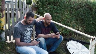 2022-12-26-photographer-unpacks-boner_stream