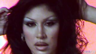 2024-05-16-luminati-queenie-sateen-in-posh_stream