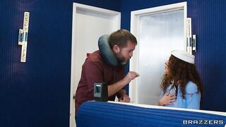 2025-11-28-11442731-airport-lounge-lizards-get-lucky-part-2_480