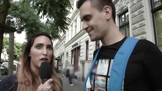 2022-05-25-candy-lips-meet-cream-shooter_stream