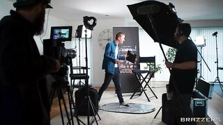 2024-05-30-10169831-xxx-press-junket_480