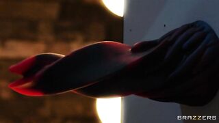 2023-10-29-9477931-the-night-invites-wall-of-cocks_480
