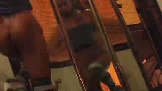 2007-06-21-shower-dance_HD