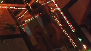 2007-06-21-shower-dance_HD