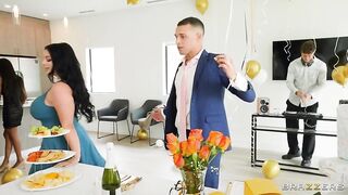 2021-06-09-4452751-wedding-creamers_480