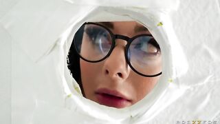 2021-05-29-4448541-hole-in-the-wall_480