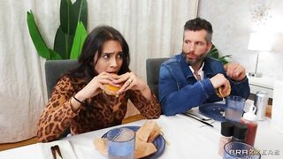 2021-03-19-4434141-burger-time_480