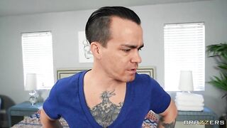 2021-02-10-4422681-prank-me-and-i-will-fuck-your-friend_480