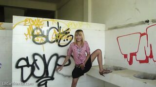 2011-04-02-wa-cute-alt-girlfriend-1_HD