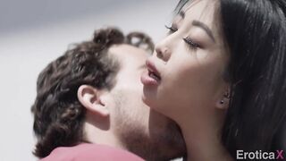 2018-09-05-134526-surfs-up_540p