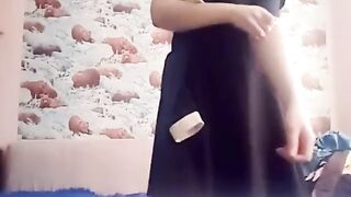 sweetie-fox-sweetie-foxs-first-video-18-yo-striptease