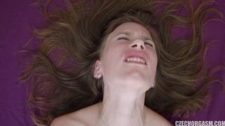 pregnant-milfs-dirty-cravings-cant-keep-her-off-that-d