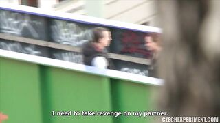 tereza-fucks-a-guy-in-a-park