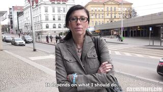 veronika-the-secretary