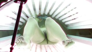 18-yo-caught-masturbating-while-tanning