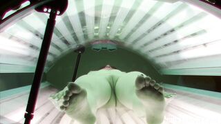 blonde-teases-cameras-in-solarium