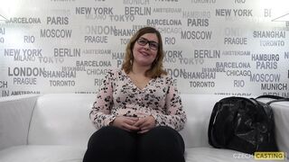 czech-casting-karolina-8386_1080