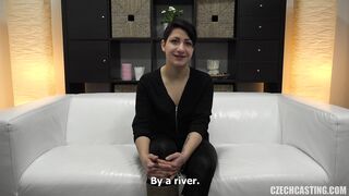 czech-casting-lucie-6226_1080