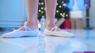 stepsiblingscaught_stepsister_cracks_my_nuts_960