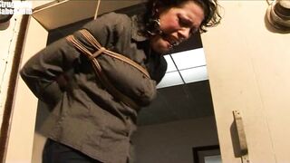 2016-09-01-adultprime-steffi-dangling-on-rope-tightly-ballgagged_720