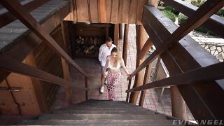 liasbigstepfamily-carolinasavage_s06_erikeverhard_carolinasavage_540p