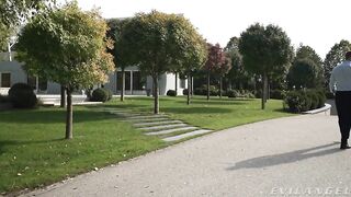 pervertedsecretaries4_s02_erikeverhard_vanessabruni_540p