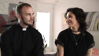 2022-12-05-kink-103937-forgive-me-father_low
