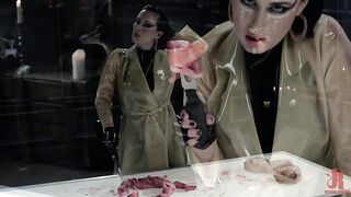 2022-01-06-kink-103477-olive-glass-unleashes-her-perfect-cunt-onto-captive-meat_low