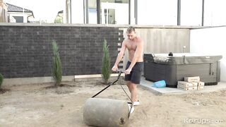 blue-collar-creampie_480