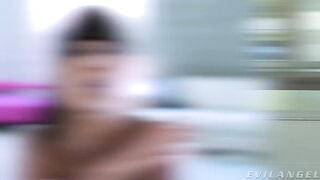 theroccoexperiencehowtobeagreatpornstar-theclassesscene02_s02_malenanazionale_marikamilani_540p