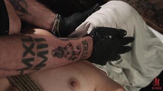 2024-12-30-kink-106505-fucked-stuck_low