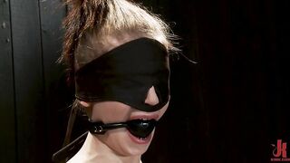 2020-08-05-kink-46537-sensi-pearl-petite-brunette-tormented-and-made-to-squirt_low