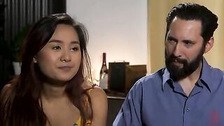 2019-09-27-kink-44884-bad-credit-elle-voneva-learns-how-much-it-costs-to-get-a-loan_low