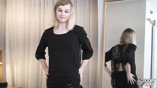 Jade-Slade-Small-is-Best_480p