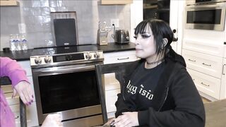 marcy-diamond-sunny-bunny-tae-lit-xxx-behind-the-scenes-2_stream