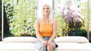 2300-sarah-stream