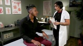 2018-11-20-kink-43864-doctors-orders-medical-mistress-mia-little-dominates-new-patient_low