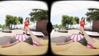 VRBANGERS_sugar_mommy_2K_180x180_3dh
