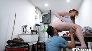 findingaredheadwiththebiggesttitsass_s01_laurenphillips_ralphsimons_540p