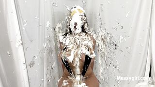 2024-08-10-messygirl-1005-the_carnival_job_2