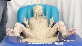 2024-05-29-messygirl-1151-glop_covered_dakota