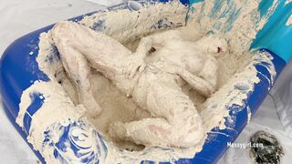 2024-05-29-messygirl-1151-glop_covered_dakota