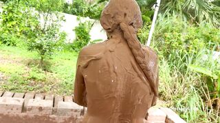 2024-08-22-messygirl-1230-muddy_and_horny_schoolgirl_celeste