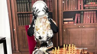 2024-10-03-messygirl-1117-chess