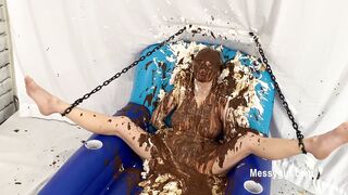 2024-07-26-messygirl-1055-the_carnival_job_6