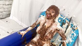 2024-07-26-messygirl-1055-the_carnival_job_6