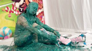 2024-04-29-messygirl-1205-marlo_becomes_a_messygirl