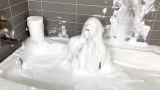2024-01-23-messygirl-1133-submerged_and_creamed_tori