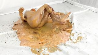 2024-03-17-messygirl-984-the_deadbeat